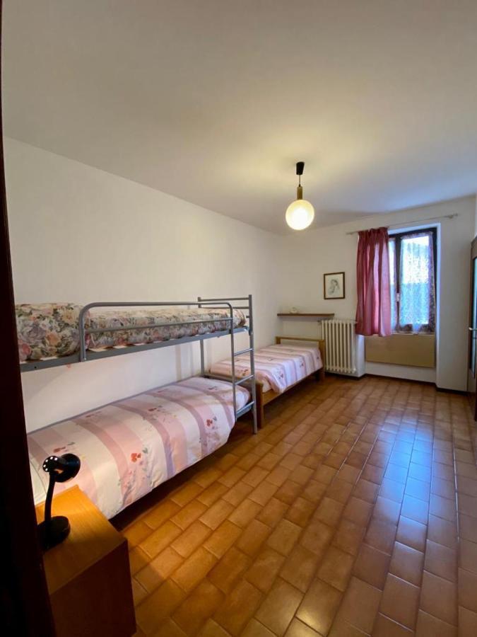 Villa La Casa Del Nonno Franco à Colico Extérieur photo