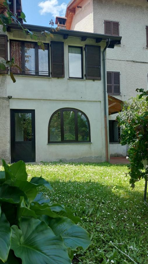 Villa La Casa Del Nonno Franco à Colico Extérieur photo